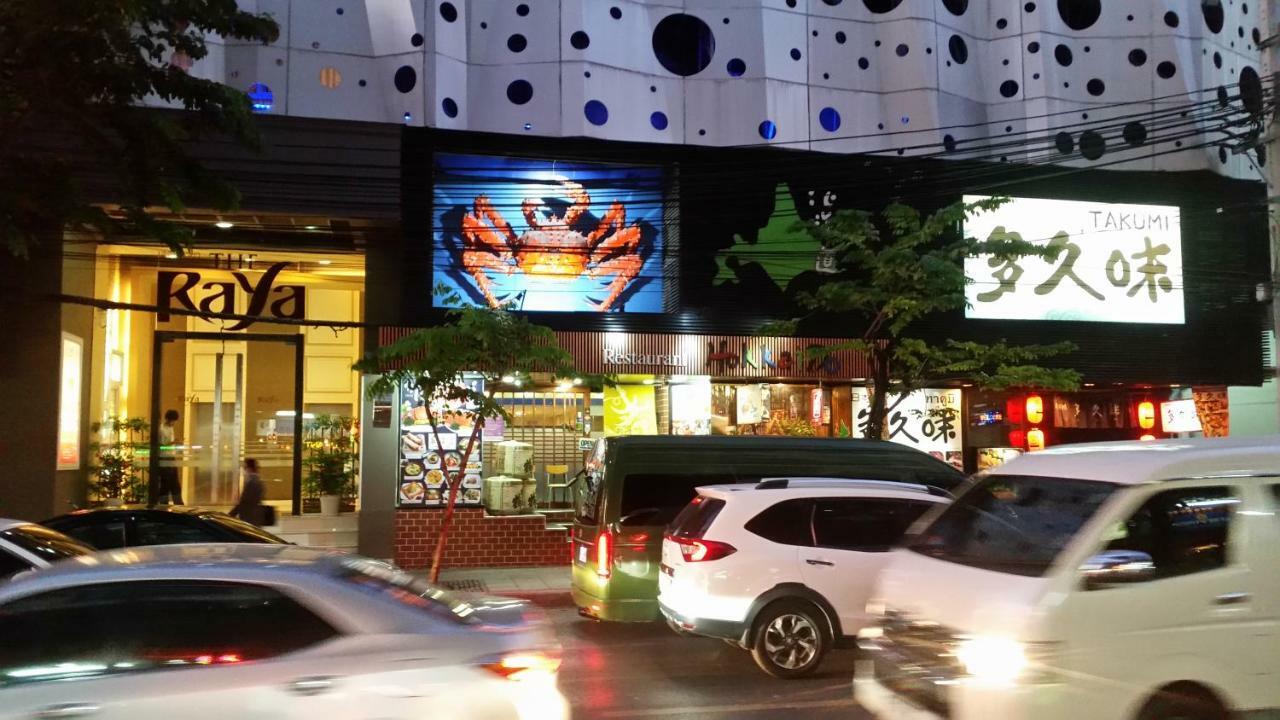 Travel Lodge Surawong (Adults Only) バンコク都 エクステリア 写真